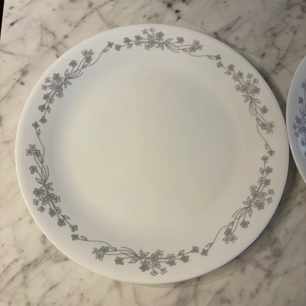 Corelle RIBBON BOUQUET Dinner Plates Gray Flowers Floral‎ Band 10.25